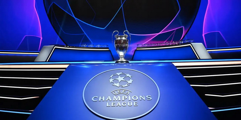Uefa realiza o sorteio para as oitavas de final Champions League