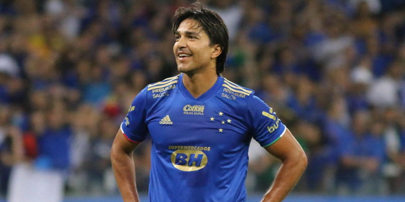 Cruzeiro anuncia retorno de Marcelo Moreno